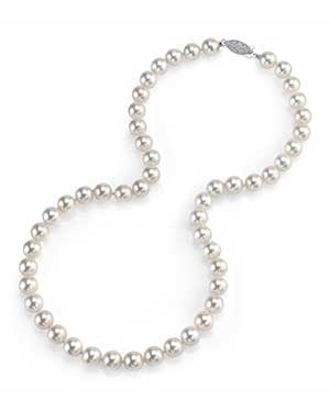 white akoya cultured pearl necklace