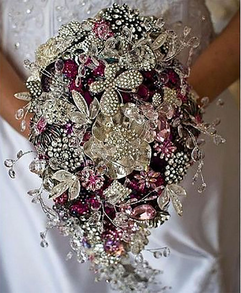 Add Brooches to your Bouquet