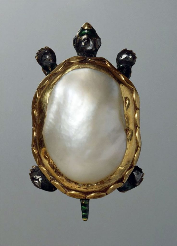 15 Incredible Pieces of Antique Animal Jewelry