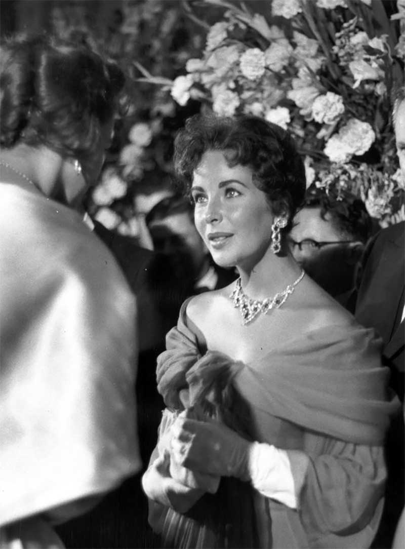 Elizabeth Taylor Jewelry: Ruby Necklace and Earrings Parure